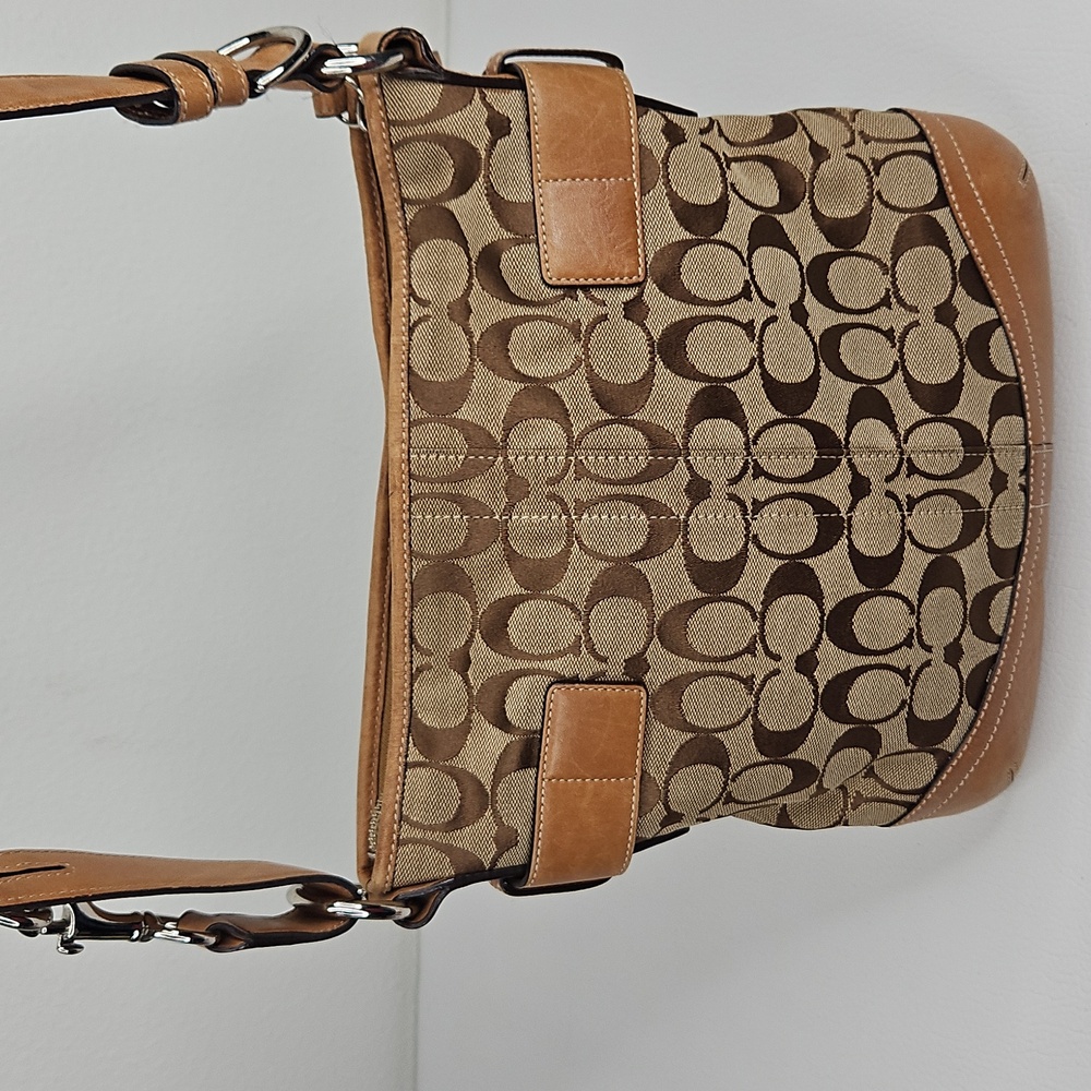 Authentic Coach Monogram Leather SOHO Crossbody Shoulder Bag - Picture 7 of 15